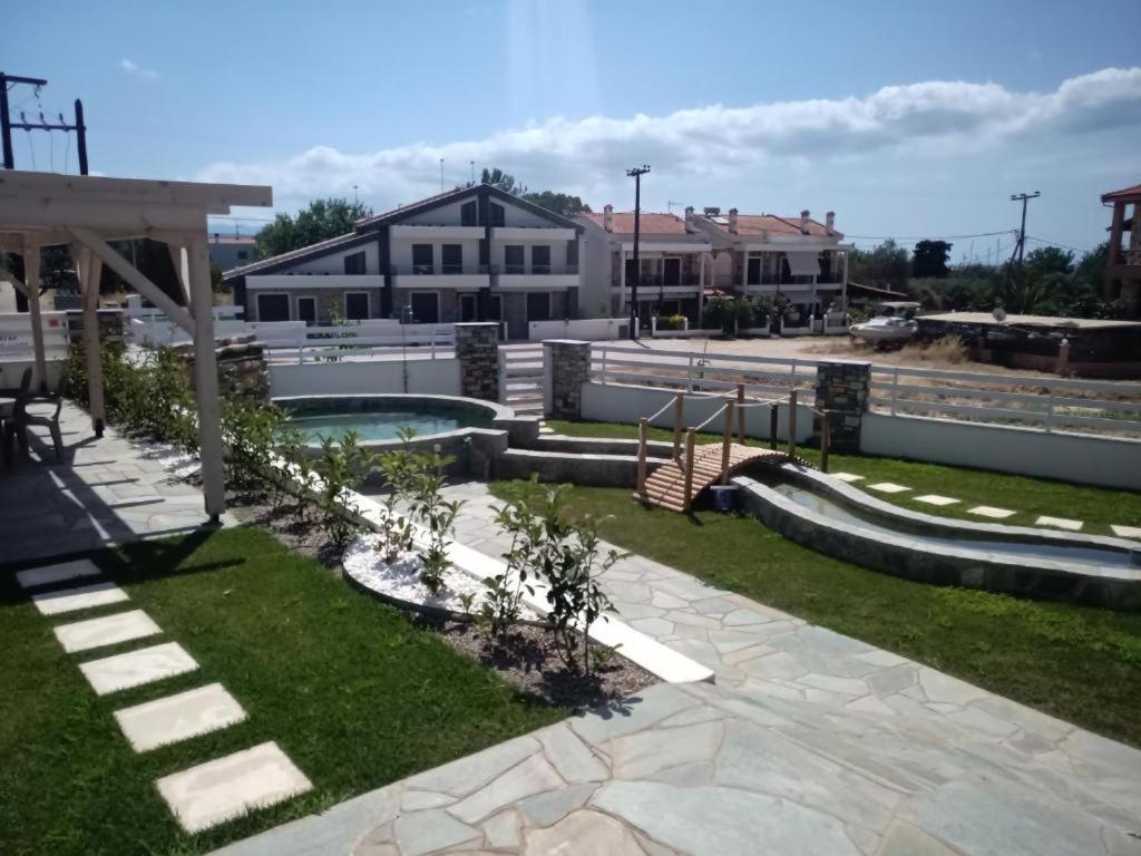 Villa K View Nikiti Buitenkant foto