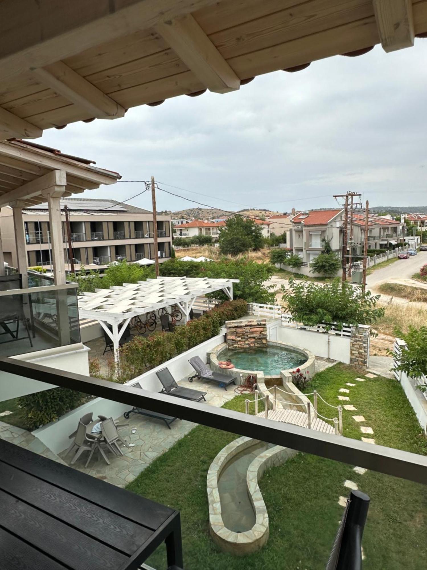 Villa K View Nikiti Buitenkant foto